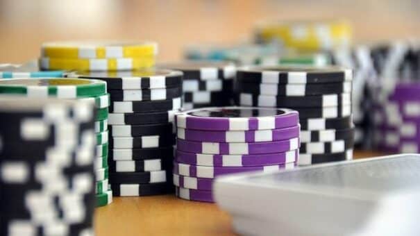 What is Baccarat? its history and how to play it